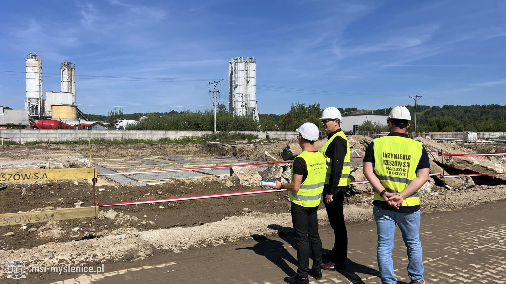 Budowa nowej oczyszczalni ścieków w Myślenicach