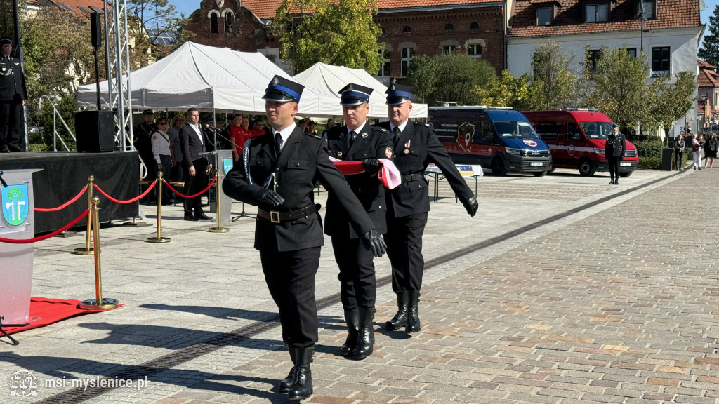 Uroczysty apel OSP Grupy Poszukiwawczo-Ratowniczej