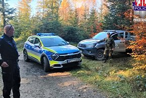 Leśne patrole myślenickiej Policji i Straży Leśnej.-979