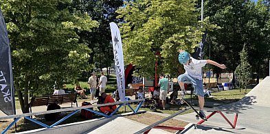 Mistrzowie deskorolki rywalizowali na myślenickim skateparku-3316