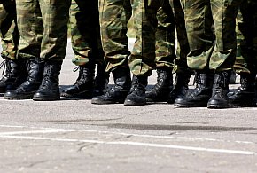 Wezwania trafią do tysięcy Polaków. Kto musi szykować się na komisję?-3726