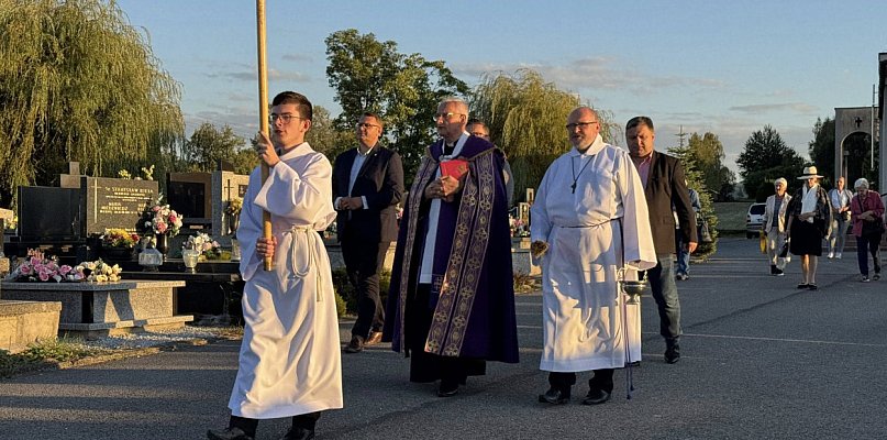 Otwarcie i poświęcenie nowej część cmentarza Myślenice - Polanka - 3728