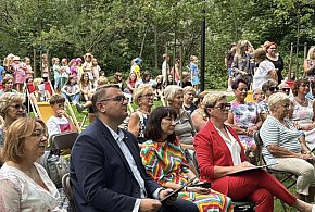 Narodowe Czytanie poezji Jana Kochanowskiego w Parku Miejskim na Zarabiu-3831