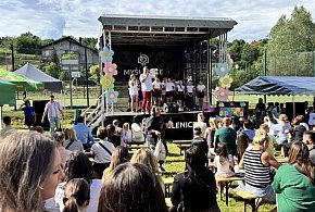 Piknik Rodzinny w Bęczarce pełen radości i wspólnej zabawy