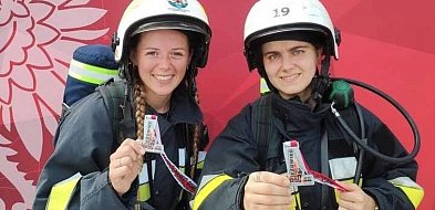 Iwona Piekarz i Karina Kalinowska - Mistrzyniami Polski w Biegu po Schodach-3889