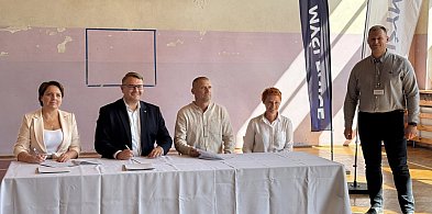 Rusza kolejny etap remontu Szkoły Podstawowej nr.4 na Zarabiu -3856