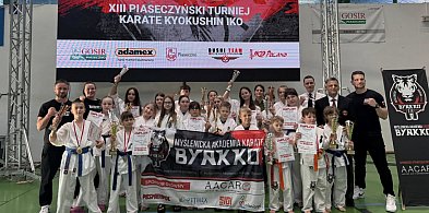Sukces karateków Byakko Myślenice podczas turnieju IKO Mazovia Cup