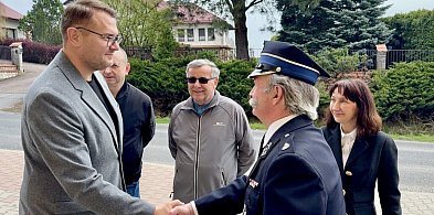 Nowe instrumenty, mundury i pulpity na nuty dla Orkiestry OSP Zawada