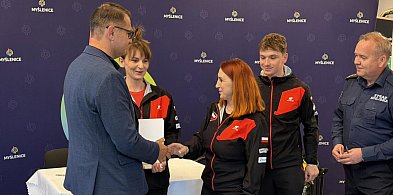 Kolejne jednostki Ochotniczej Straży Pożarnej ze wsparciem gminy Myślenice