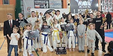 Medalowe otwarcie roku w wykonaniu Myślenickiej Akademii Karate „Byakko”