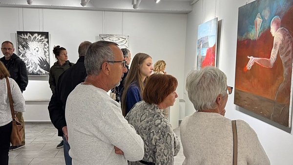 Wernisaż wystawy „Sztuka spotkania. Myślenie ja - myślenie Ty” - Myślenice - 10.10.2025 