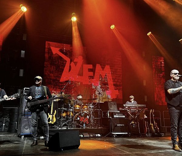 Koncert zespołu DŻEM w Myślenicach