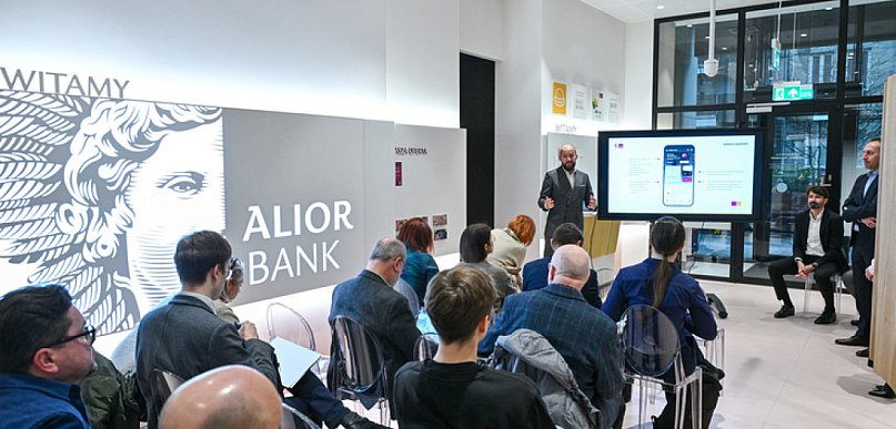 Nowa odsłona aplikacji Alior Mobile: prościej niż kiedykolwiek wcześniej