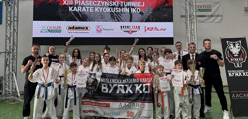 Sukces karateków Byakko Myślenice podczas turnieju IKO Mazovia Cup
