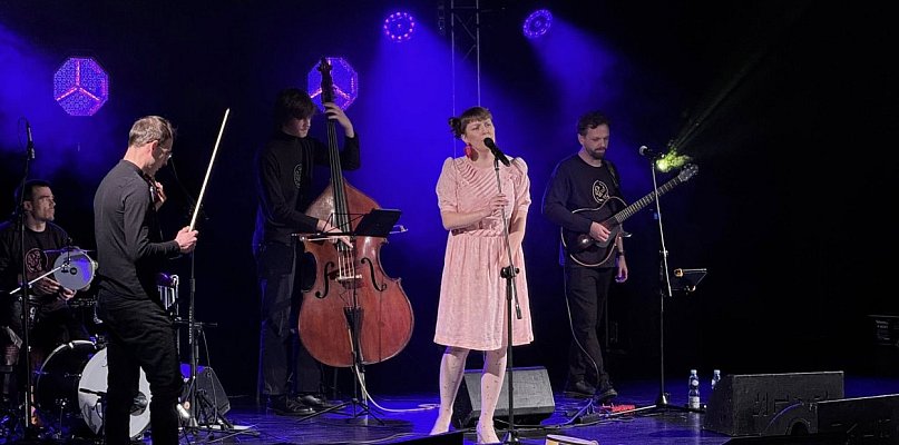 Koncert Walentynkowy z Kapelą Hanki Wójciak w Myślenickim Ośrodku Kultury