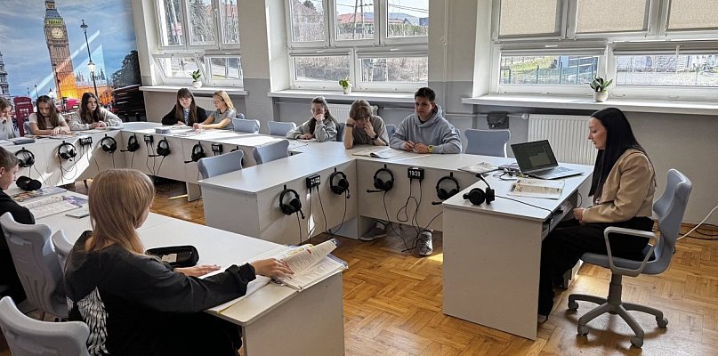 Nowa pracowania językowa w Szkole Podstawowej w Zawadzie