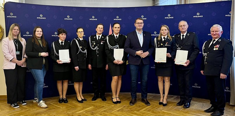 Gmina Myślenice przekazała dotacje na sprzęt ratowniczy dla jednostek OSP