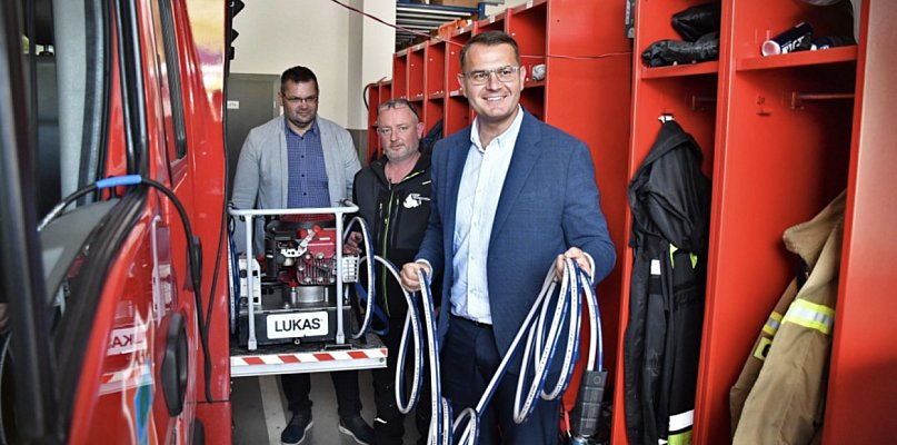Nowe wyposażenie trafiło do jednostki OSP Głogoczów