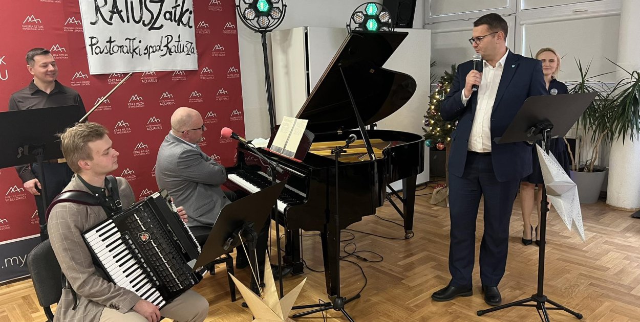 „Ratuszałki spod Ratusza” - wspólne kolędowanie w Myślenicach