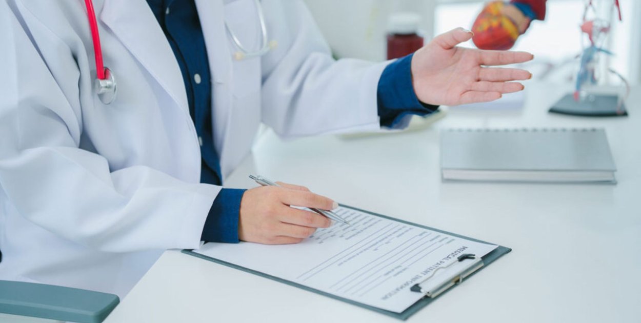 Jak przygotować się do wizyty proktologicznej – podejście oparte na praktyce klini